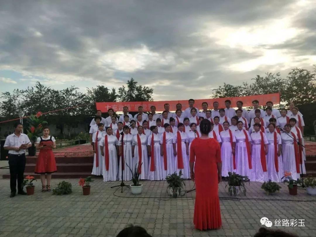坐火车去首都北京故宫，偶遇中国最美声音，不带配音的，原始声音游戏画面