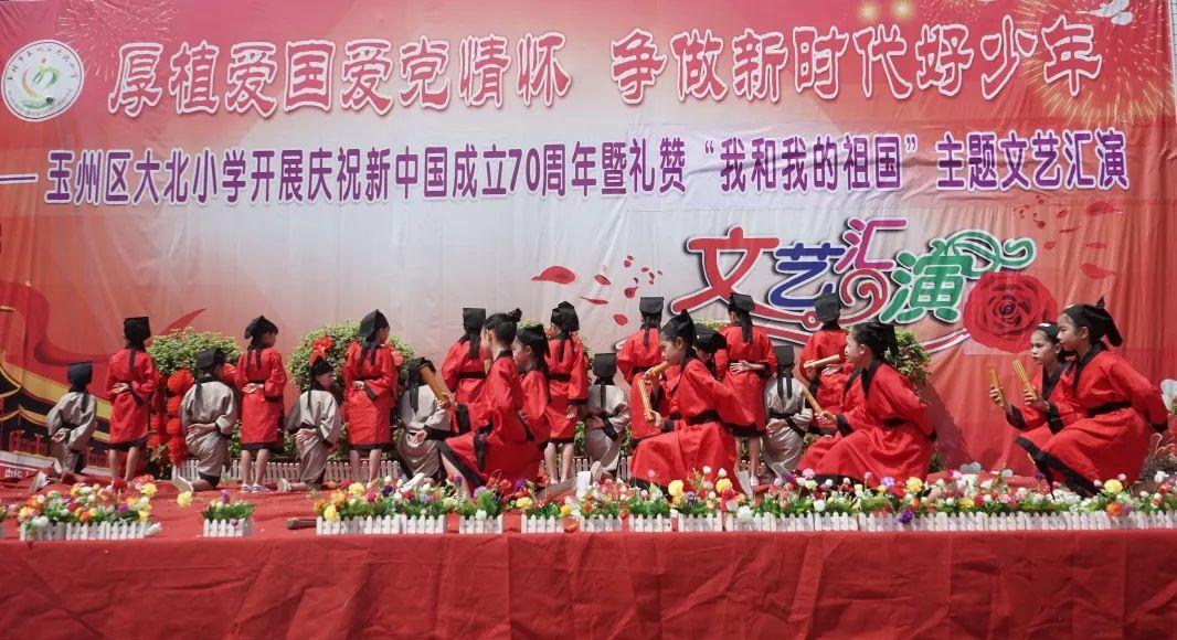 4岁的宝宝，应该先学拼音还是先认字？