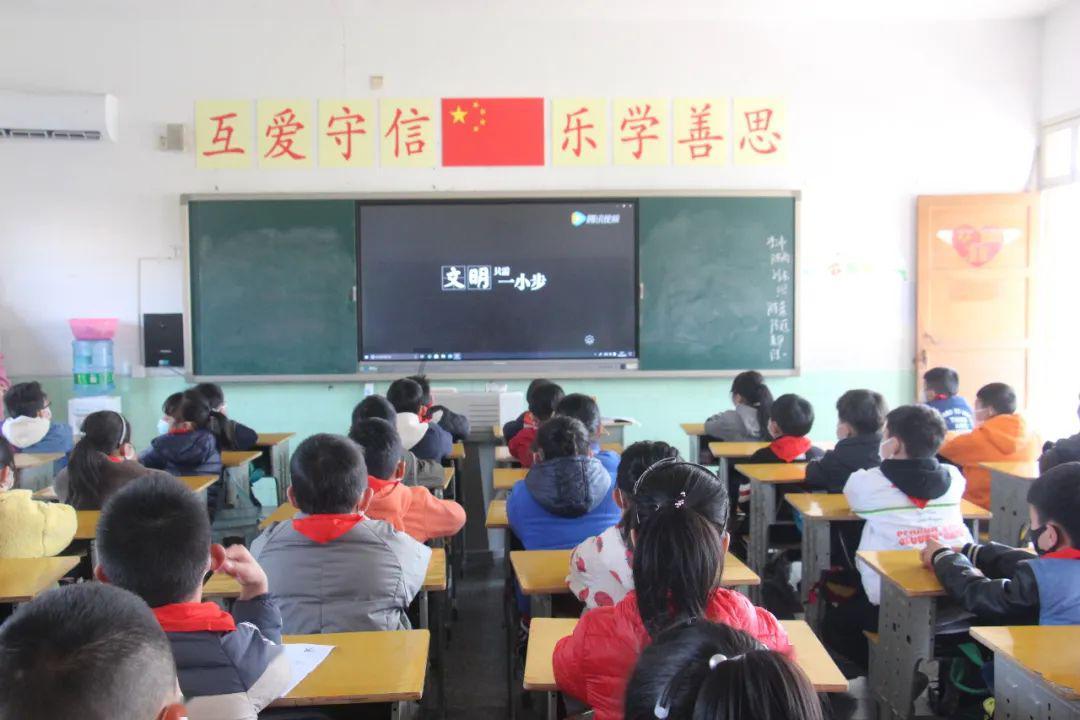 广东湛江外贸进出口连续三年保持两位数增长