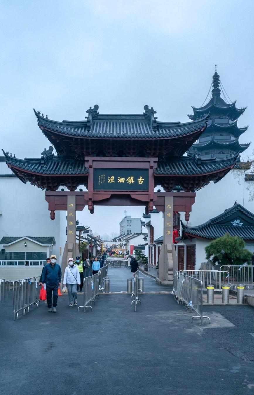 统一科技石英砖常价直销陶瓷景观园林砖的特点及适用范围